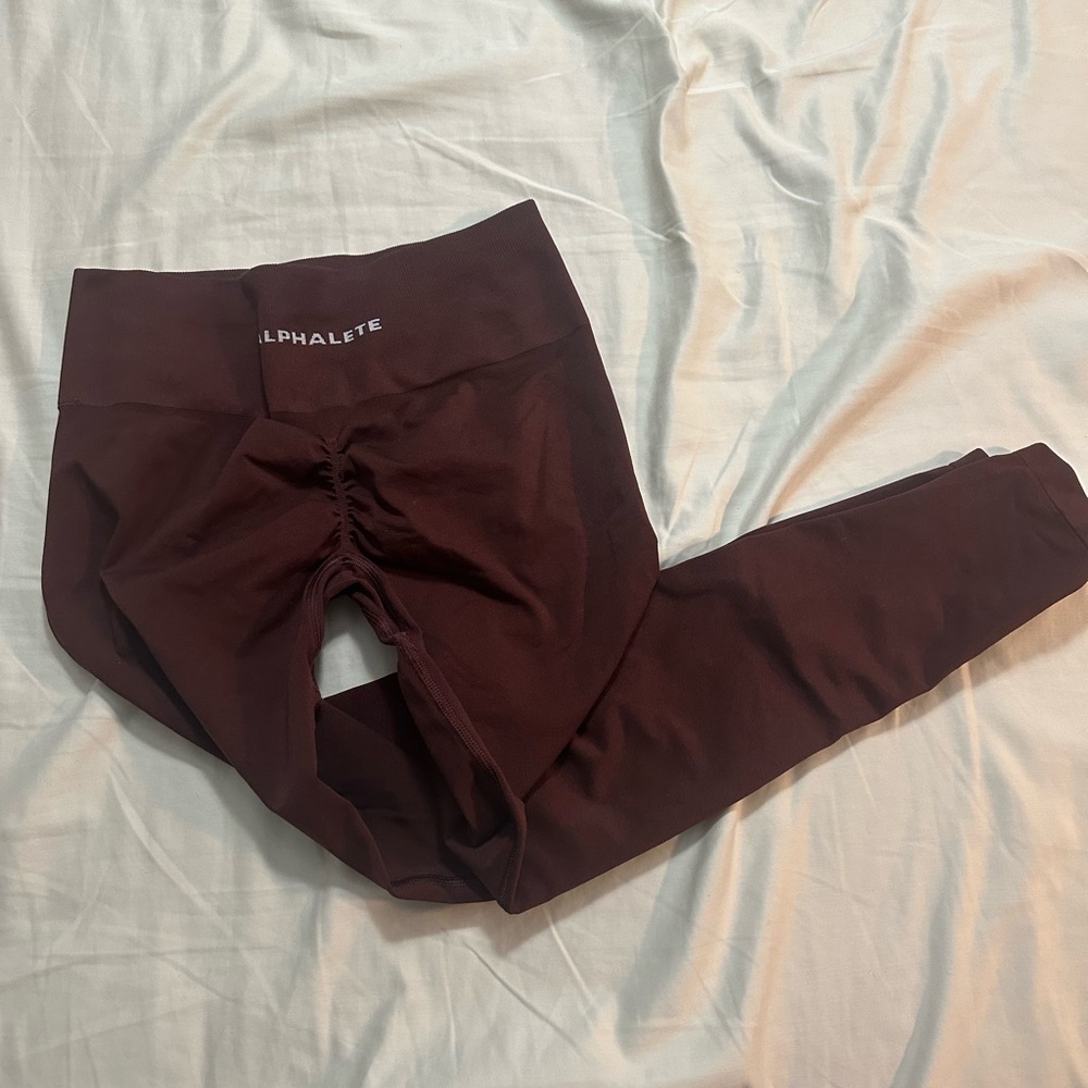 Alphalete High Waisted Amplify leggings